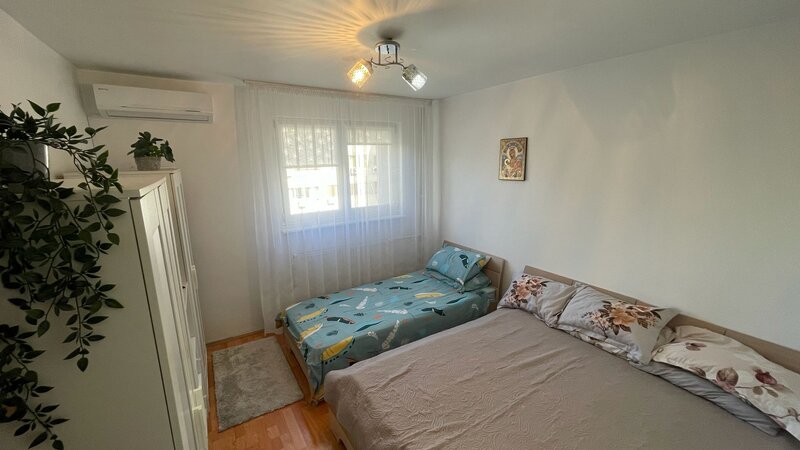 Drumul Taberei, Favorit