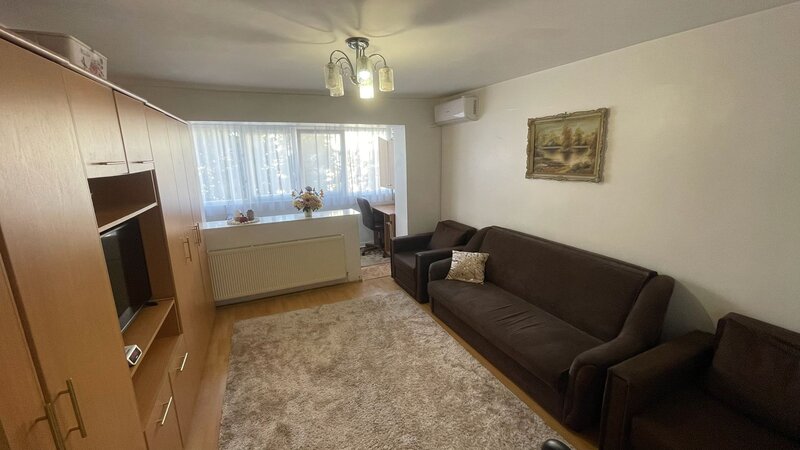 Drumul Taberei, Favorit